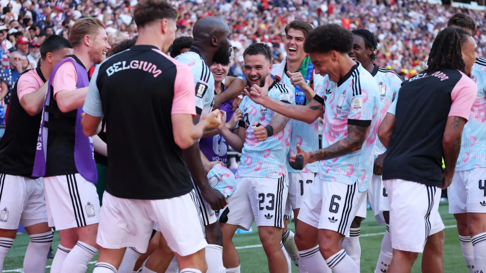The Belgian team celebrates the 4-1 win over the USA